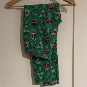 No Boundaries Christmas Leggings